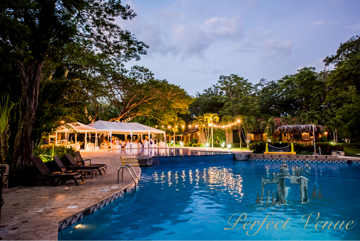 Casa Conde Beach Front Hotel