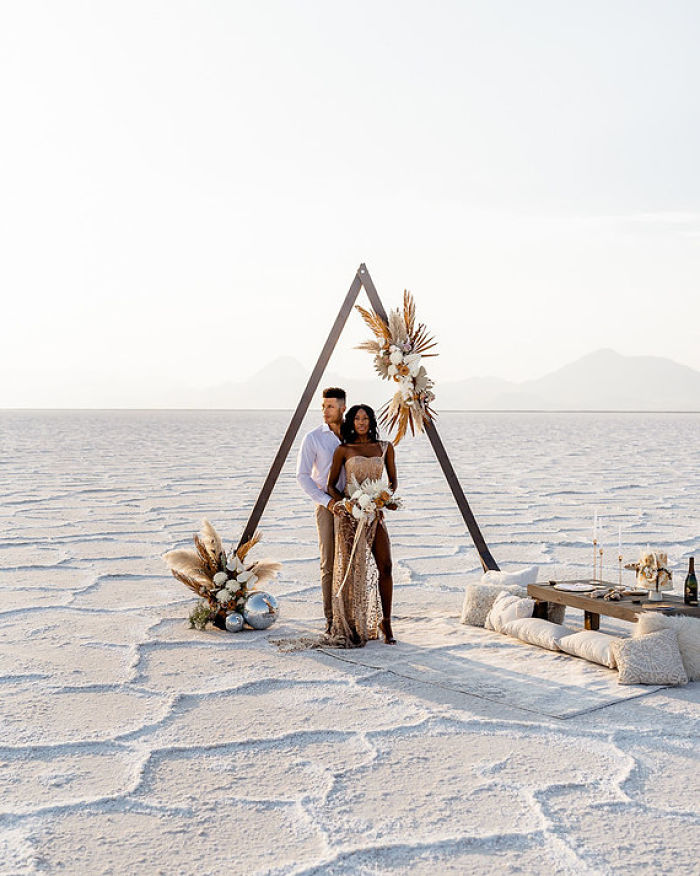 A Celebration of 5 Years of Marriage at Bonneville Salt Flats in Utah - Perfect Venue