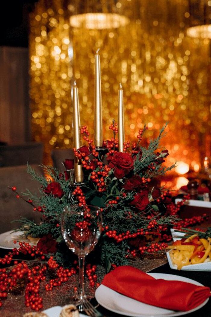 Trends in Christmas decoration for weddings - Pinterest