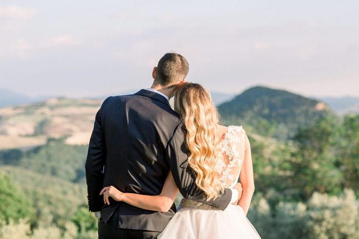 Intimate Wedding in the Tuscan Countryside - Perfect Venue