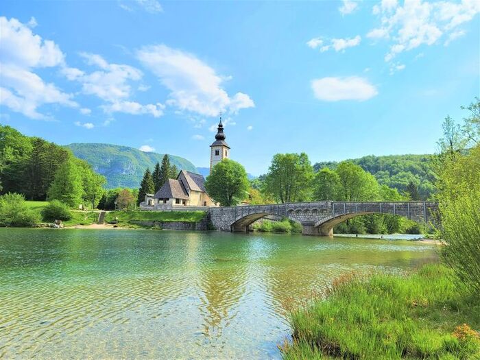 Unique marriage proposals in Europe / Photo via Pinterest