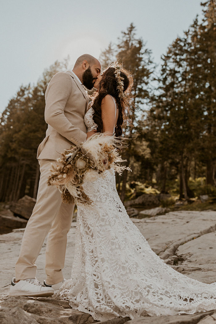 Minimalist Elopement Surrounded by Impressive Swiss Mountains - Perfect Venue