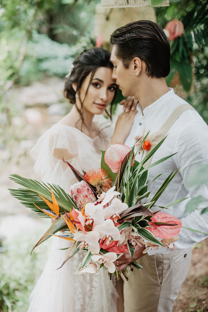 Stephanie and Andrew’s Tropical Wedding at Mulino dell’olio in Italy - Perfect Venue