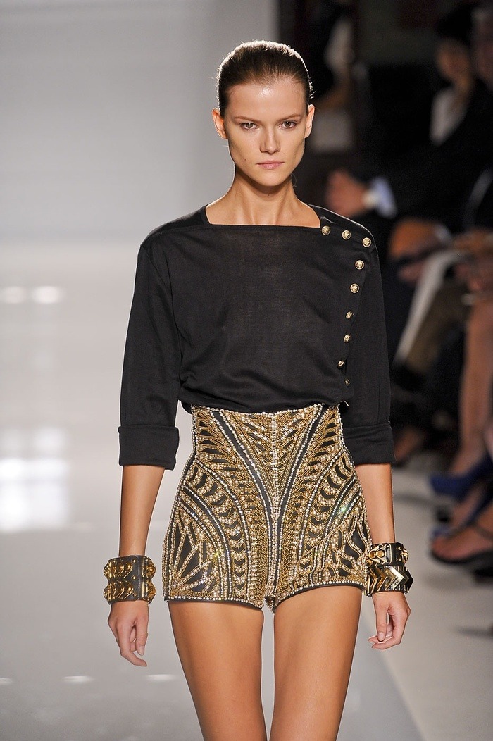 Тренды свадебных нарядов для гостей на 2027 год / Фото через Pilar Pavez Bravo