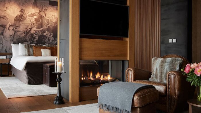 Hotels with views in Switzerland / Photo via The Chedi