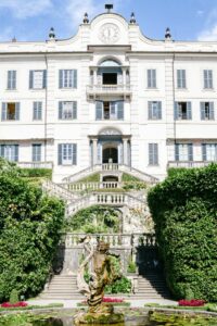 Wedding in Villa Carlota / Photo via Pinterest