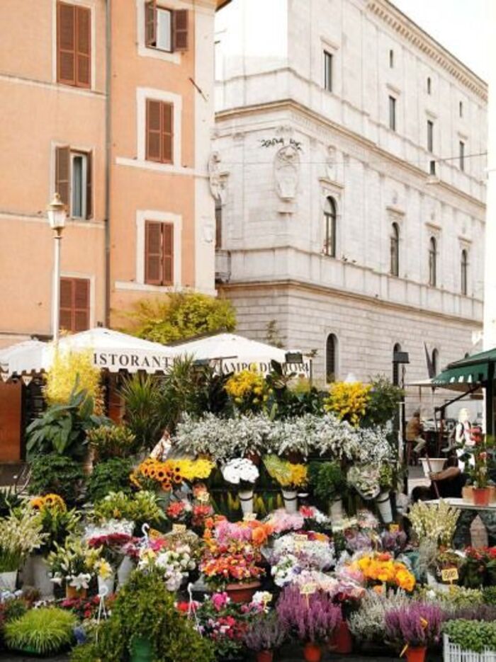 Proposta di matrimonio a Roma - Mercato di Campo de' Fiori / Foto via Pinterest