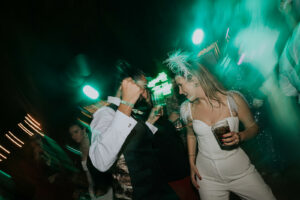 Boda en Gandía de Gara Sevilla / Photo via Silvia Sánchez Fotografía