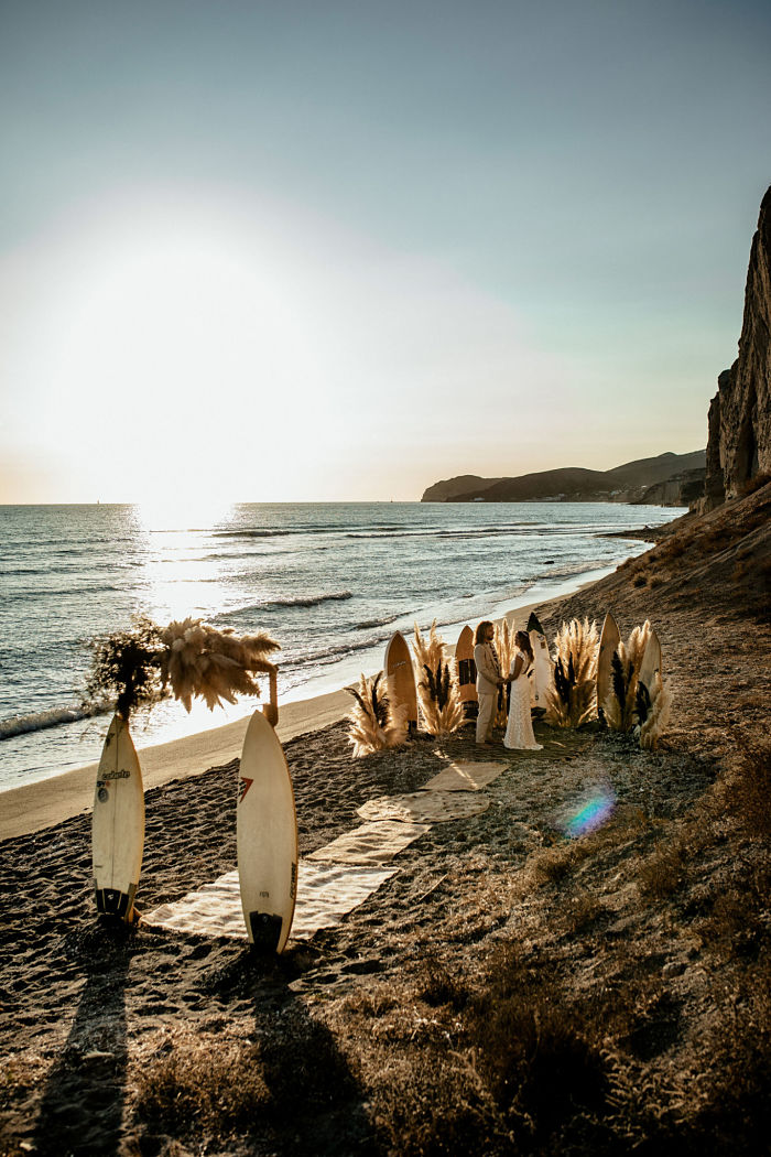 Boho Beach Wedding with a Dress Made from Pampas Grass - Perfect Venue