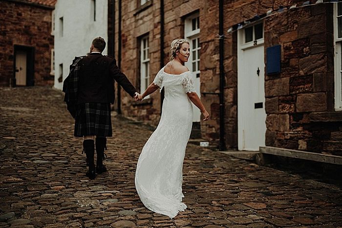 Aimee and Mark’s Authentic Autumnal Wedding in a Renovated Cowshed in Scotland - Perfect Venue