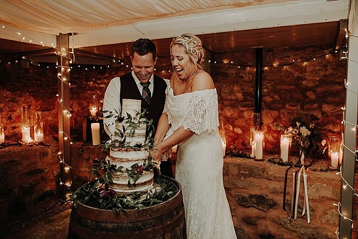 Aimee and Mark’s Authentic Autumnal Wedding in a Renovated Cowshed in Scotland - Perfect Venue