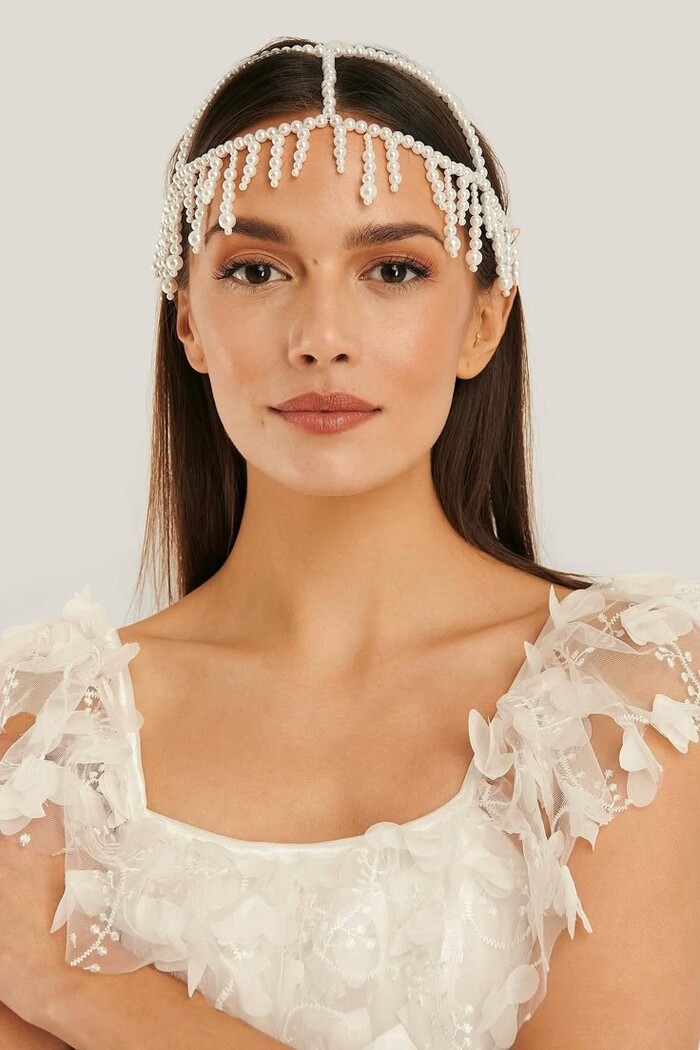 crystal-hat-photo-via-pinterest
