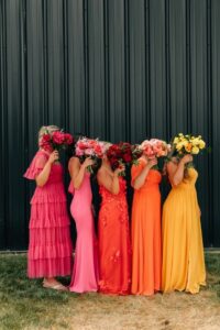 Damas de honor para 2026 en colores vibrantes / Pinterest