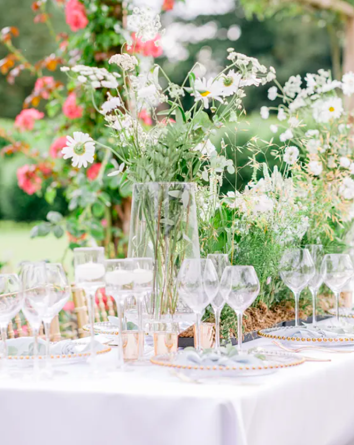 Spring Wedding Shoot in a Historical Walled Garden - Perfect Venue