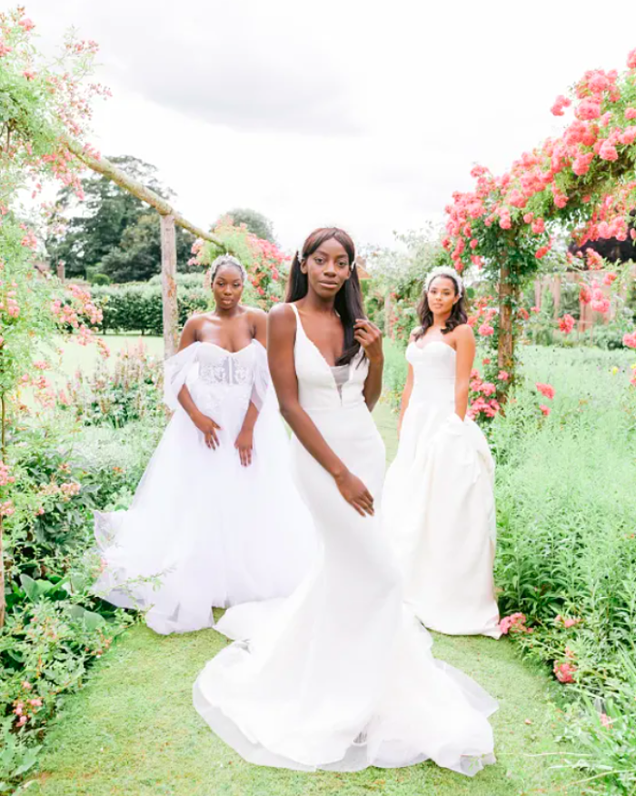 Spring Wedding Shoot in a Historical Walled Garden - Perfect Venue