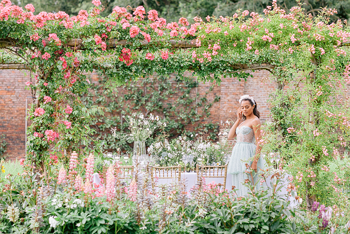 Spring Wedding Shoot in a Historical Walled Garden - Perfect Venue