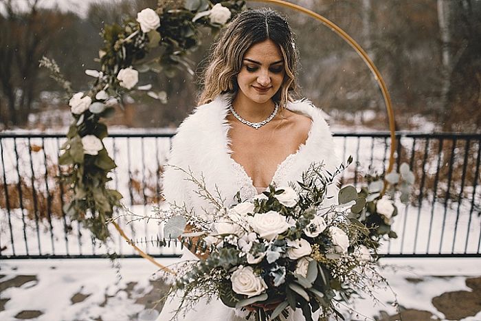 Winter Wonderland Wedding Shoot in Ontario, Canada - Perfect Venue