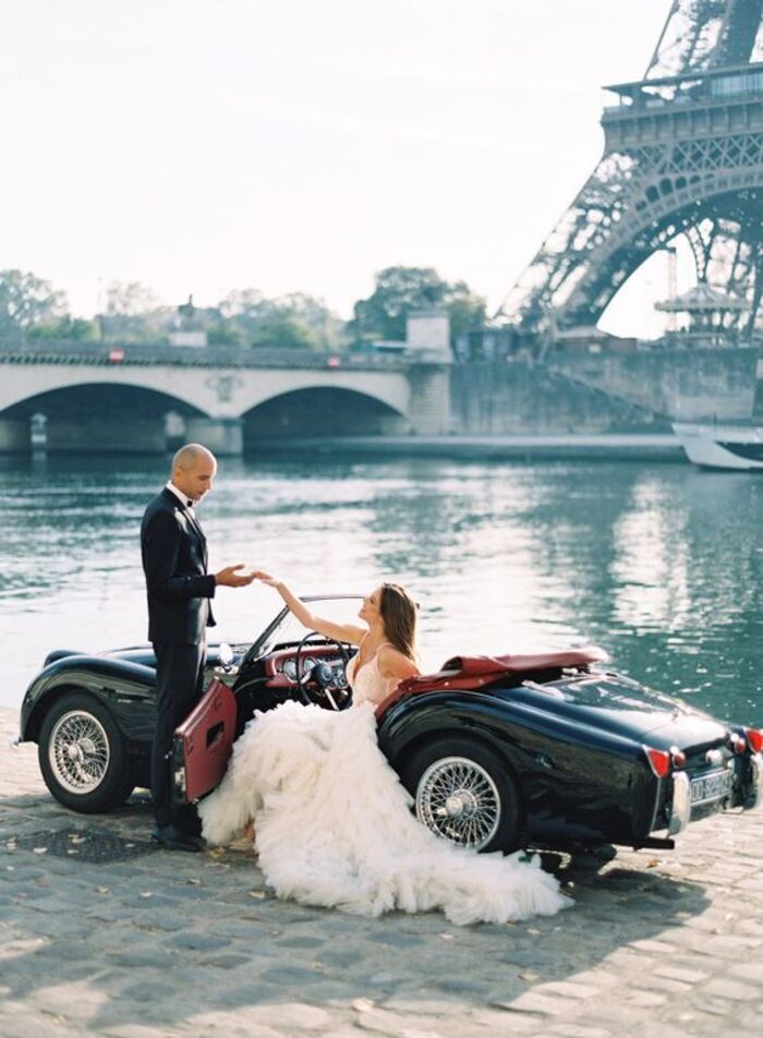 Boda elopement en París junto al Sena y vistas a la Torre Eiffel - Pinterest