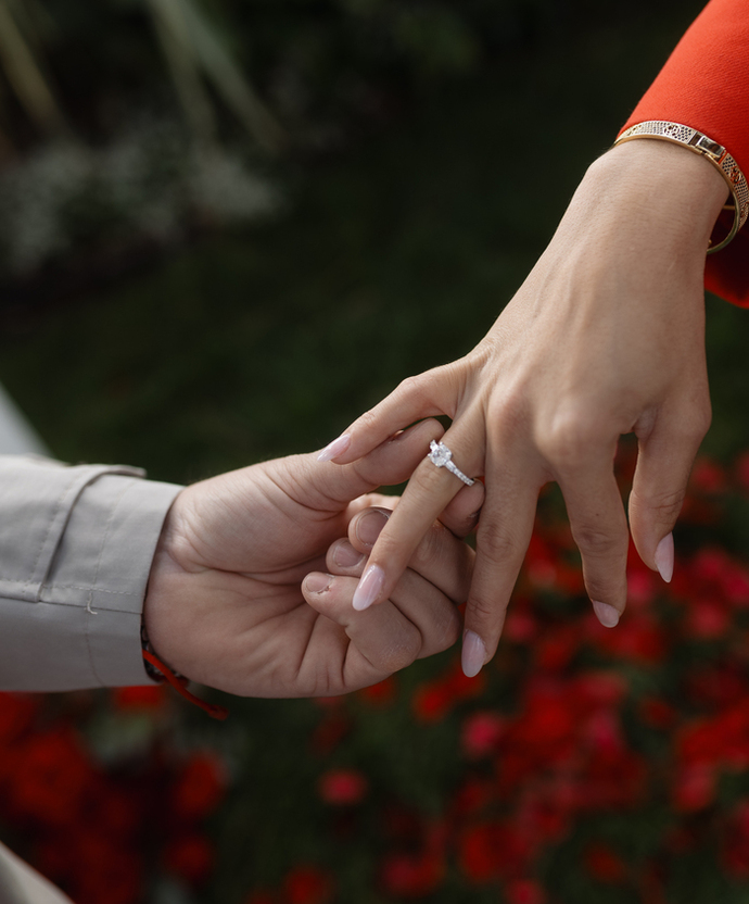 engagement-ring-photo-by-Yulia-kave-Natalia-Ortiz-Events.jpg