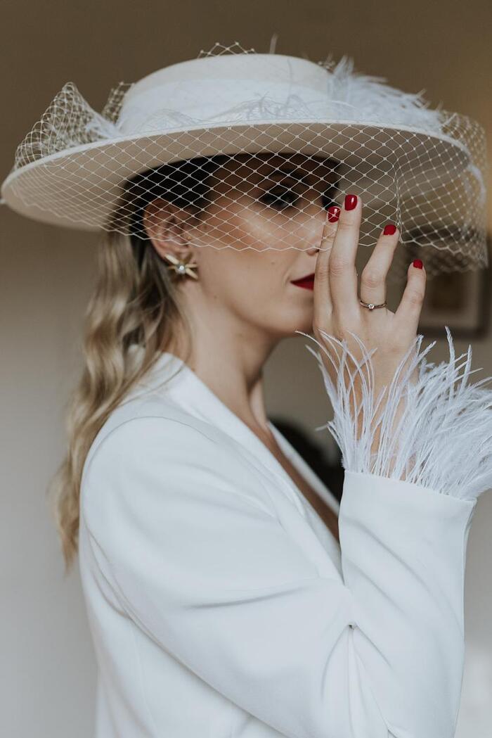 tendencias en tocados para novias e invitadas