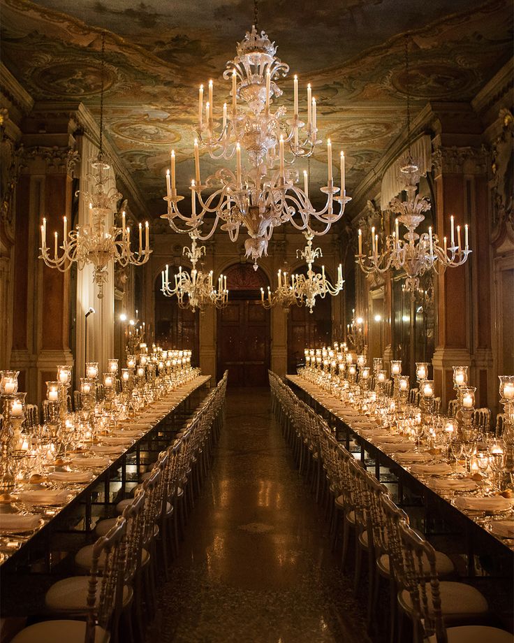 mariage dans un palais vénitien / Photo via Nur Studio