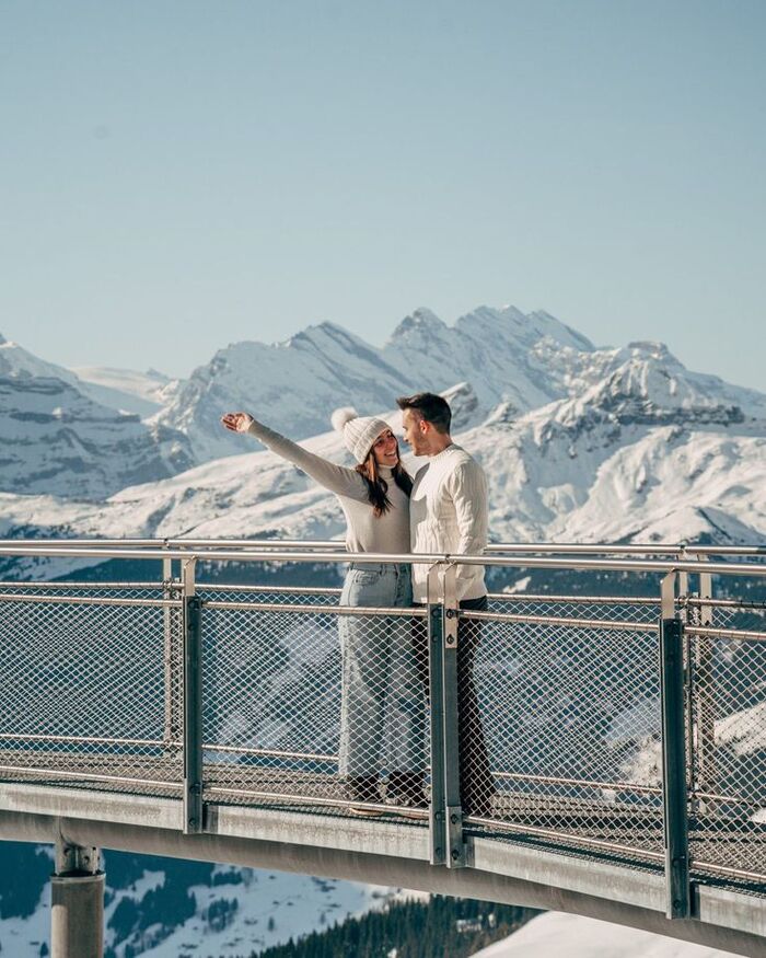 Предложение руки и сердца на Бернинском экспрессе / Фото с Pinterest