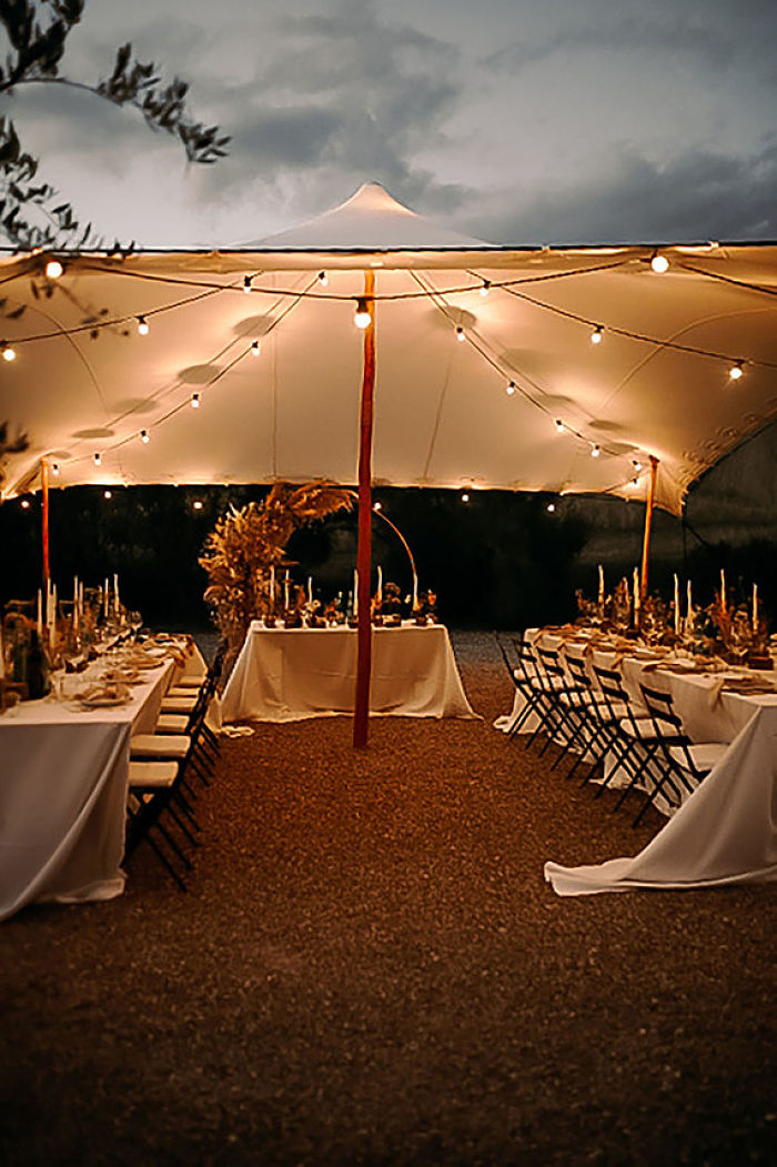 Katie and Johnnie’s Sunset Elopement in Val d’Orcia, Tuscany - Perfect Venue