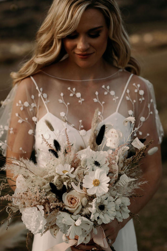 Katie and Johnnie’s Sunset Elopement in Val d’Orcia, Tuscany - Perfect Venue